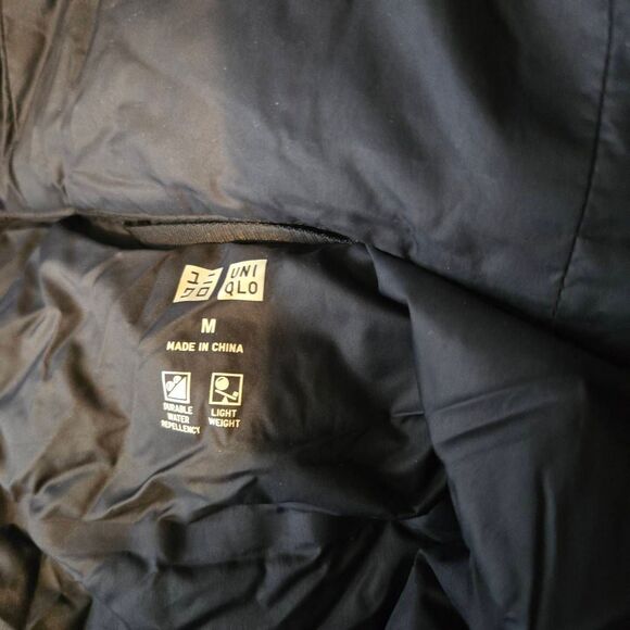 Uniqlo Down Puffer Coat Size Medium Unisex Black - Picture 4 of 6